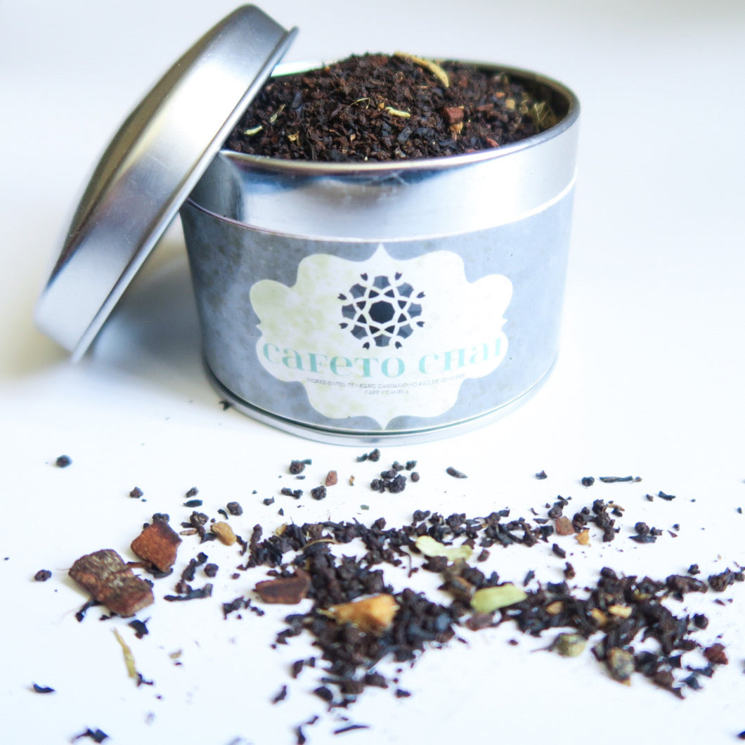 Té negro cardamomo raíz de jengibre café y canela