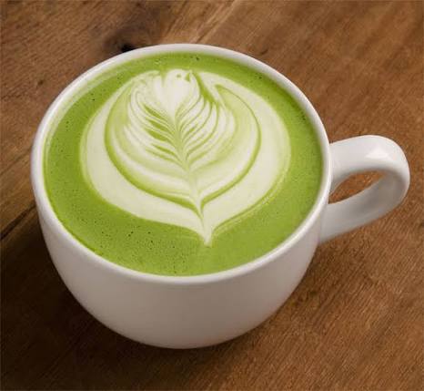 Matcha Latte de Jengibre y Miel: el ritual caliente que te reconforta